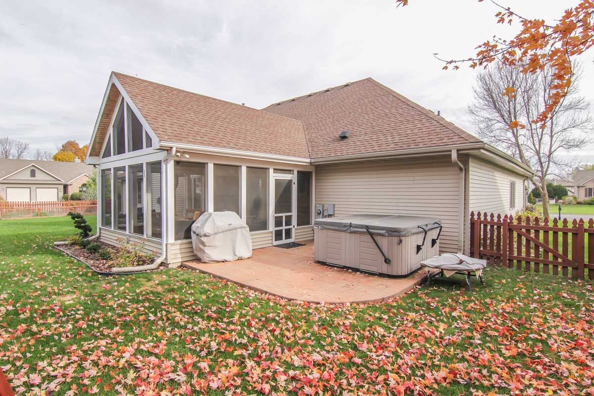 SOLD: Remarkable on Richardson
