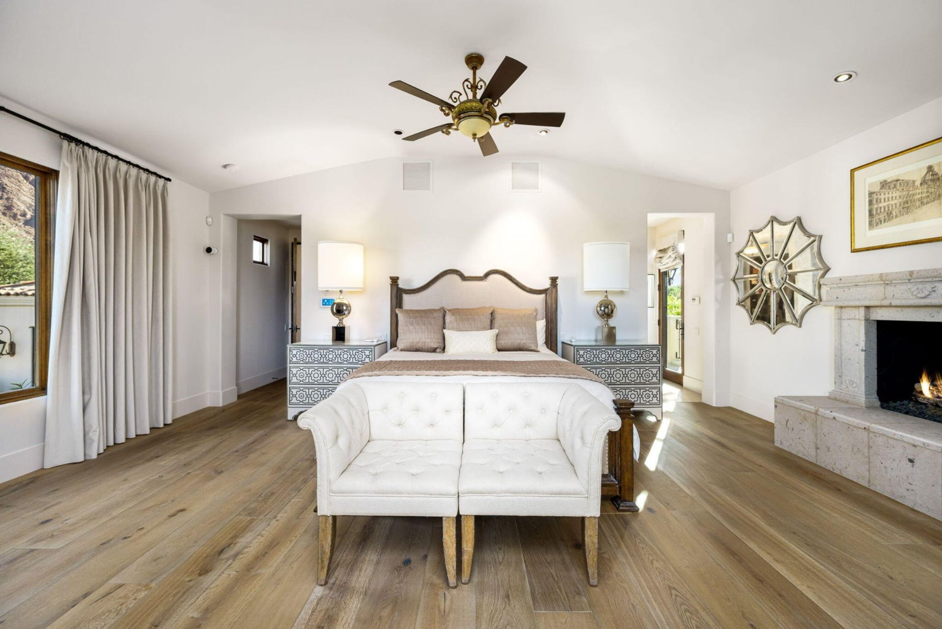 52705 Claret Cove