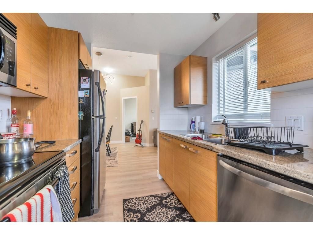 6815 188 Street, #410