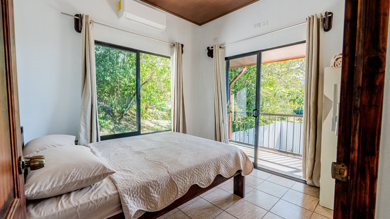 Turnkey Home in Ojochal Expansion Potential & Mountain Views