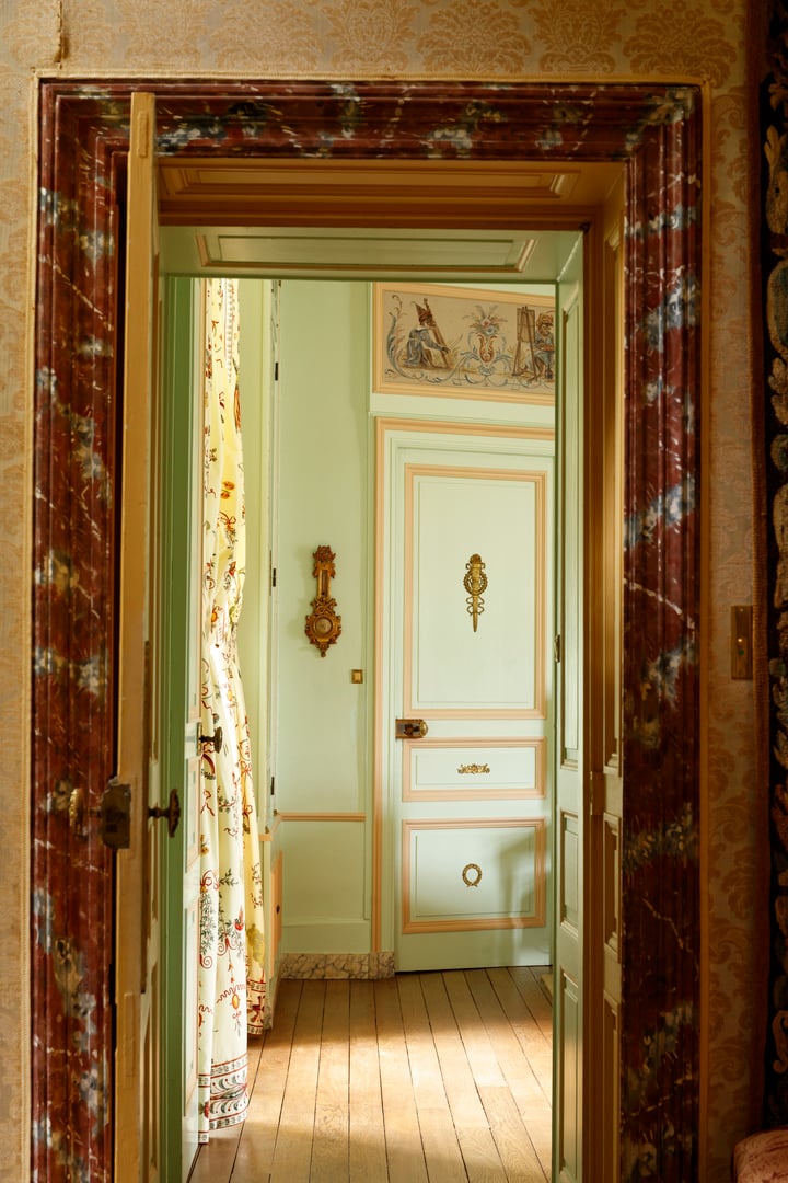 Chateau De Servigny-Historic Chateau in Normandy With Pool