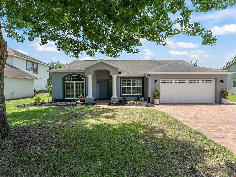 212 Soldiers Creek Pl