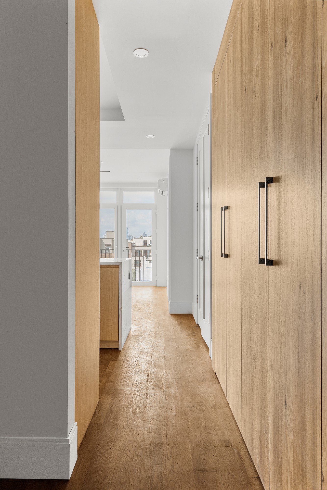 183 Mc Guinness Boulevard 5A