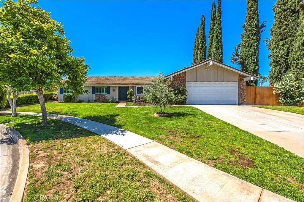 1456 Fernwood Dr