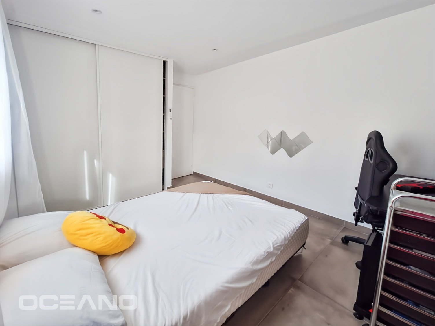 4-bedroom house with garden 