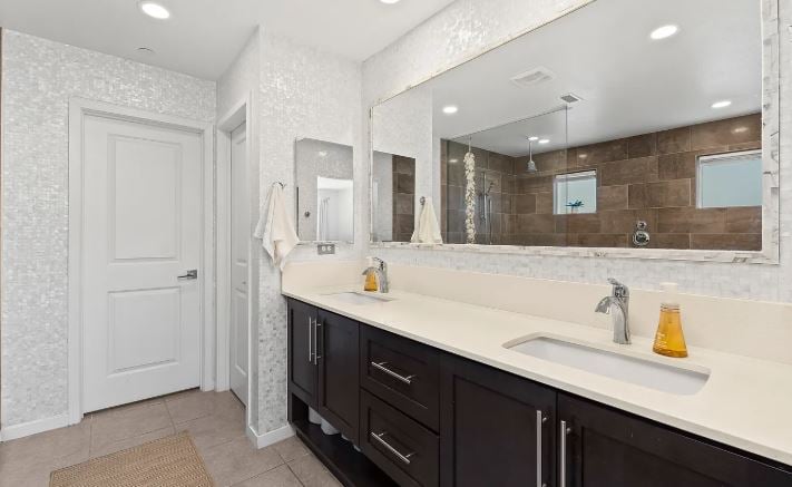 8336 Summit Way, San Diego, CA 92108