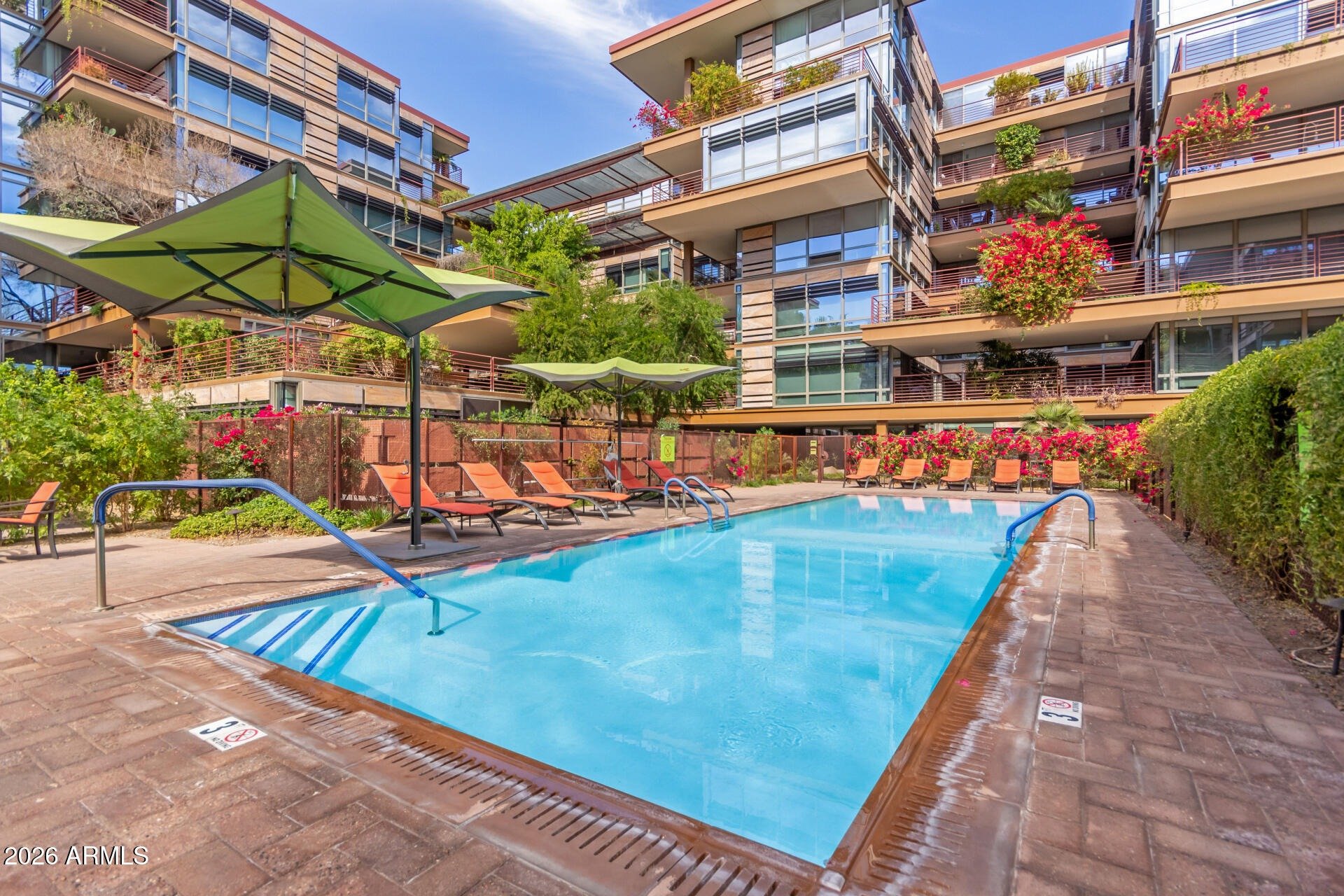 7161 E Rancho Vista Dr, #2015