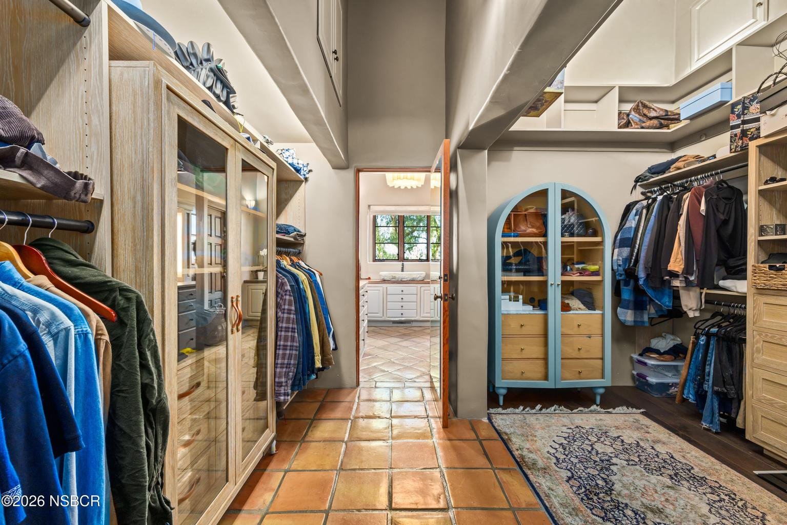 2830 Calzada Ave