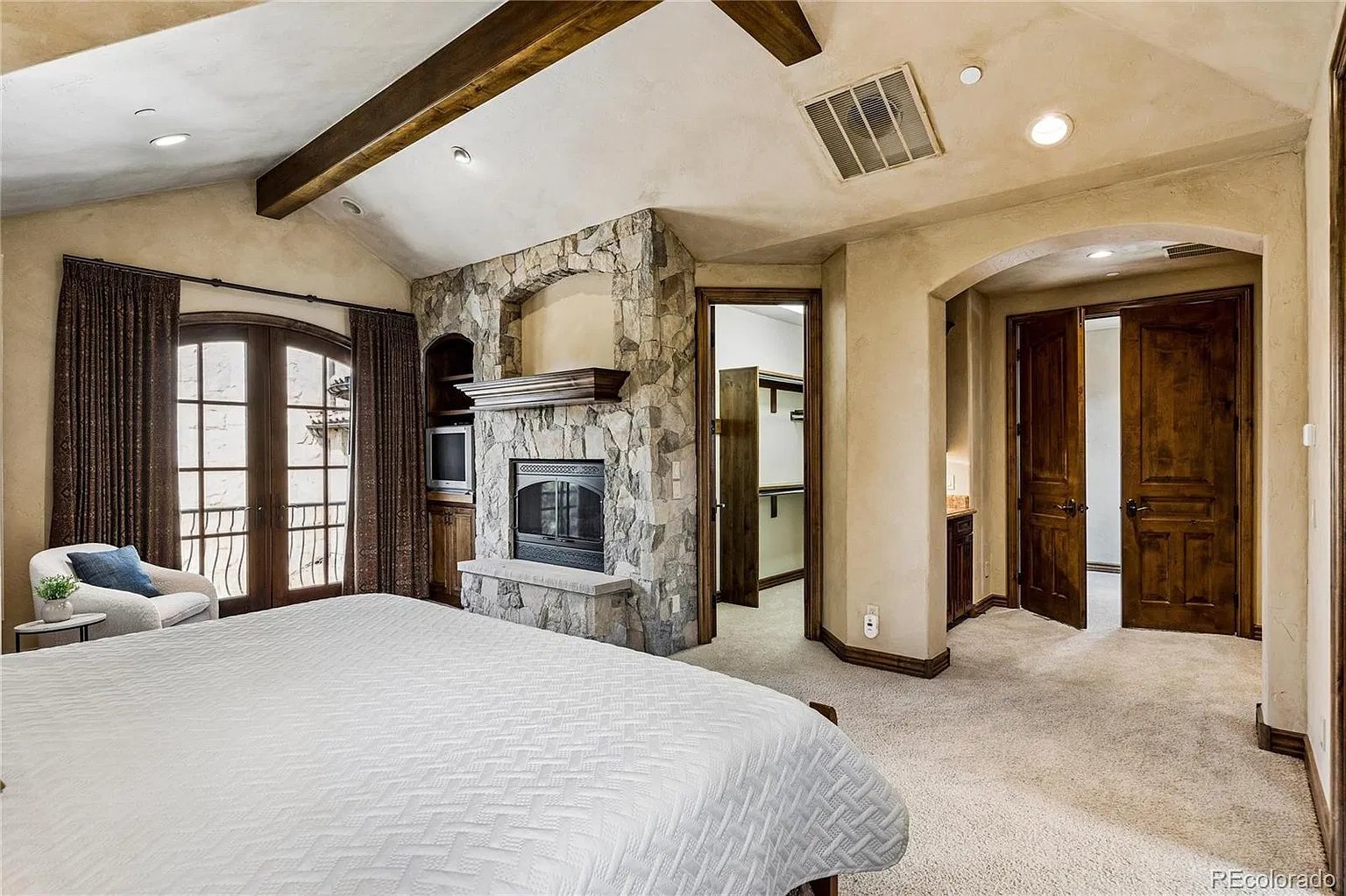 1033 Anaconda Drive