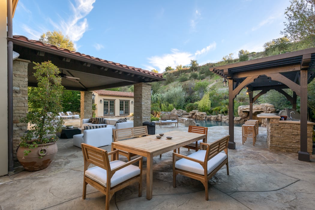 25330 Prado De Ambar