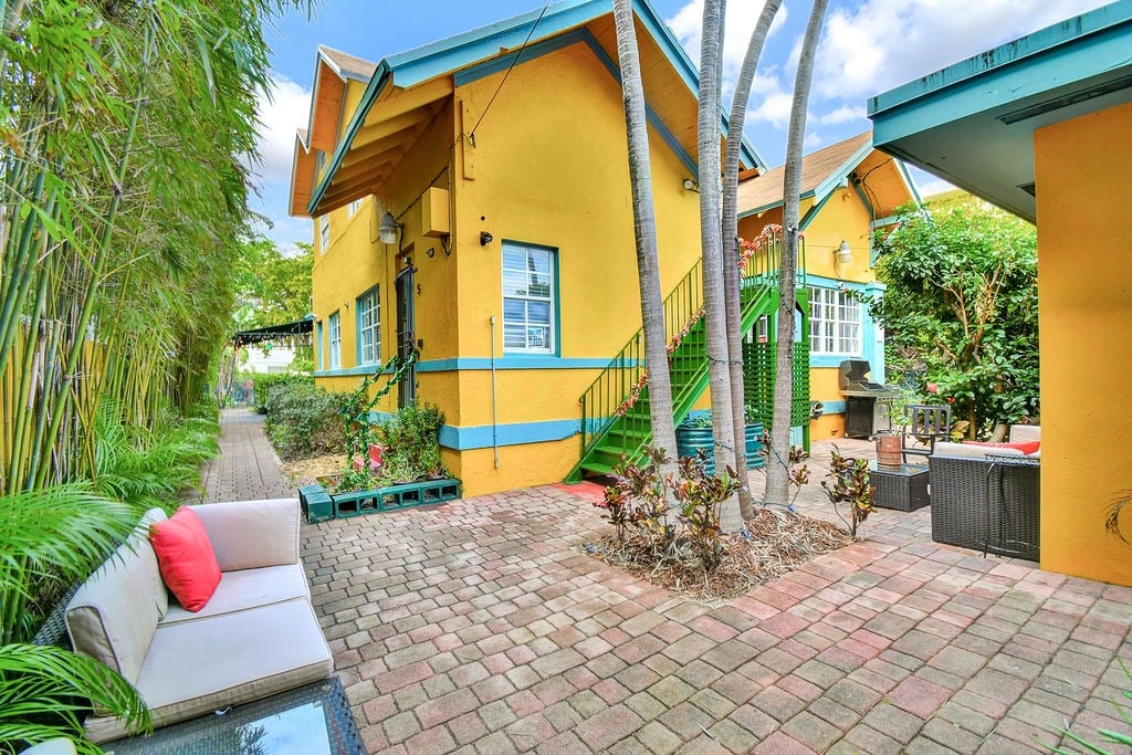 Boutique South Beach Hotel Sells by Luca Migliore