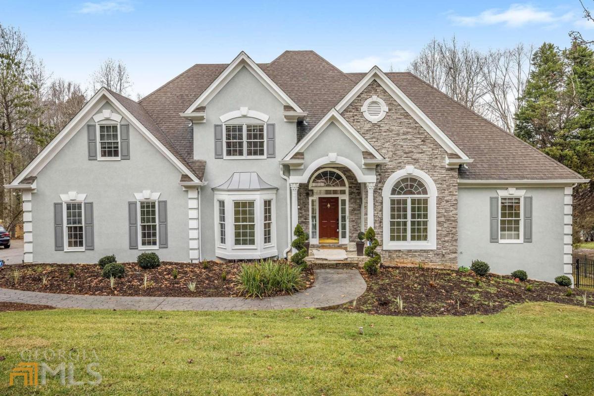 510 Emerald Lake Dr