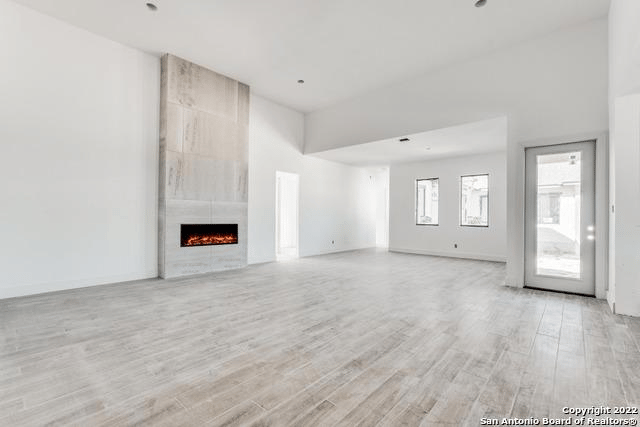 104 Abrego Mount Dr
