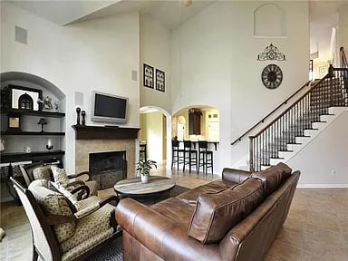 13008 Bloomfield Hills Ln