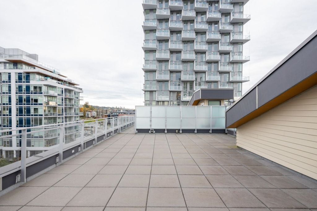 8580 River District Crossing, #PH709
