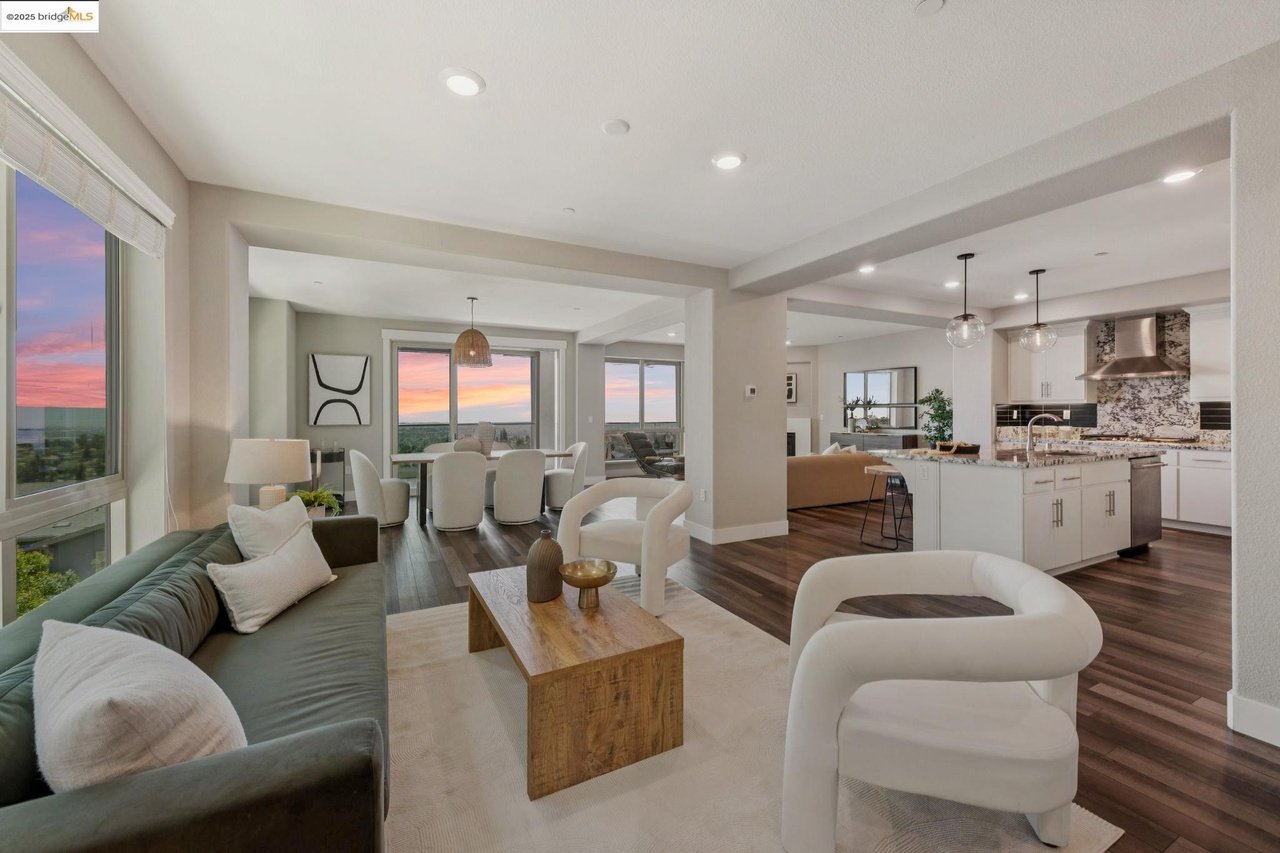 6757 Skyview Dr