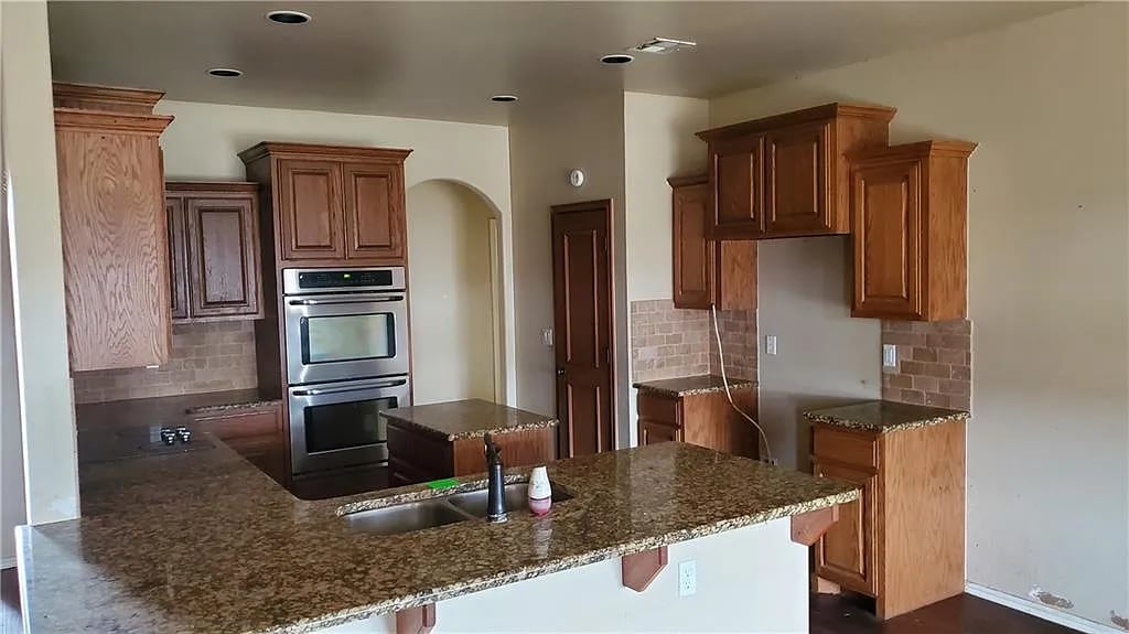 19897 Hidden Valley Ct