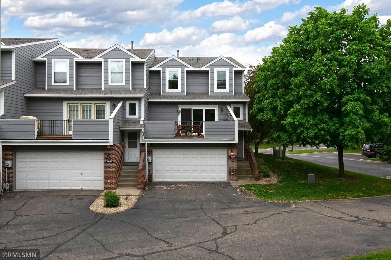 14271 Empire Ct