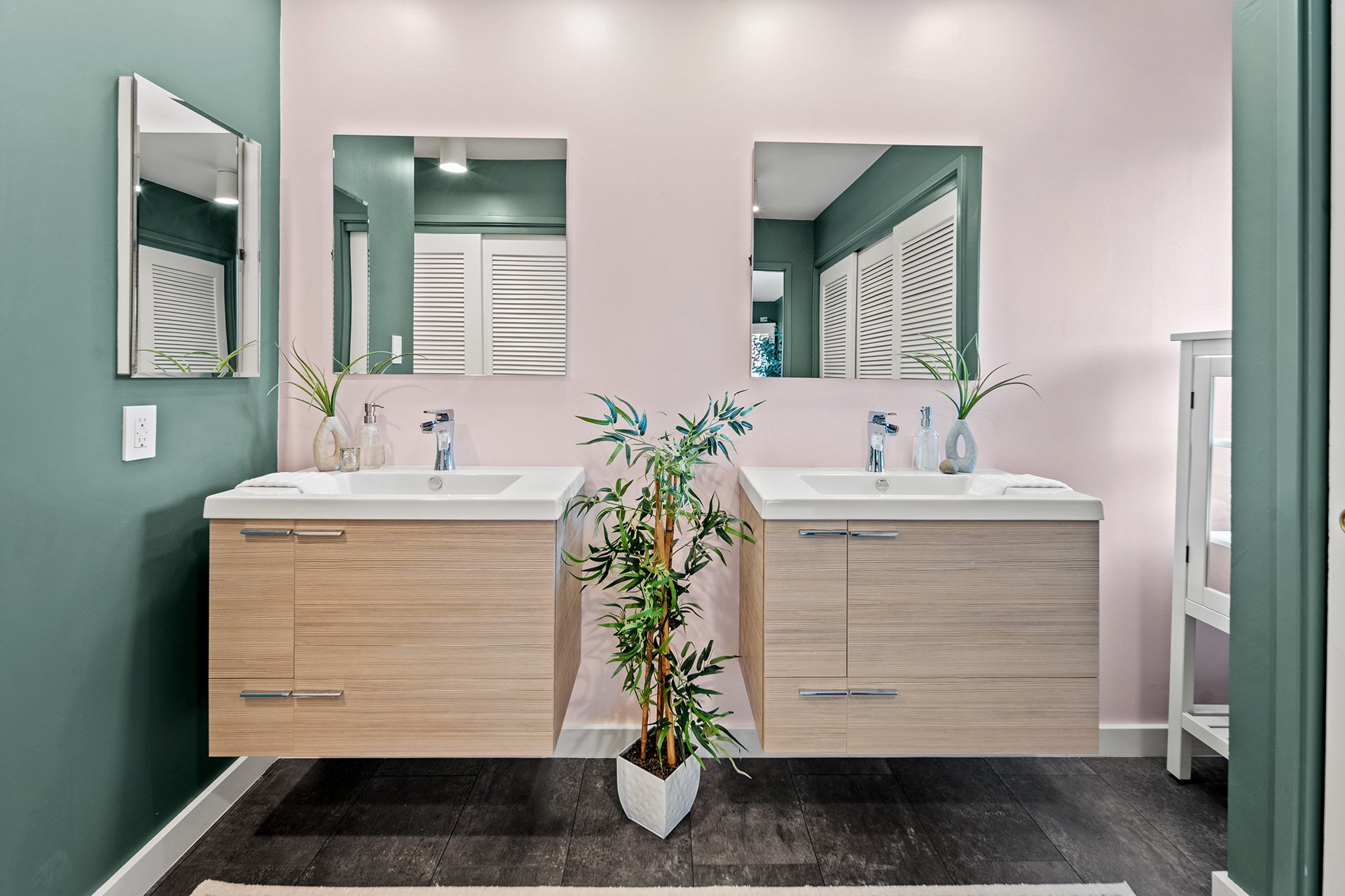 Carmel Townhome Living - 95 High Meadow Lane
