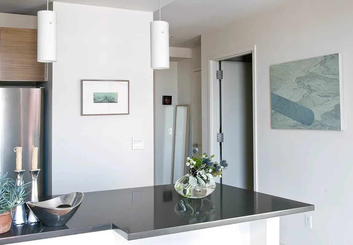 10-63 Jackson Ave, #7B