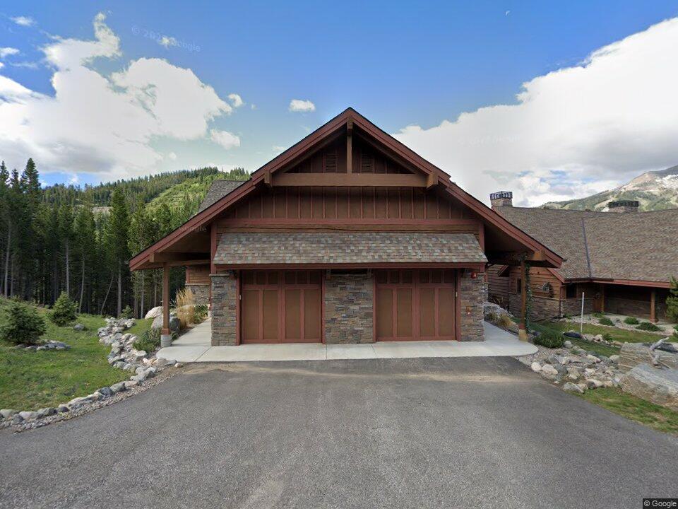 31 Heavy Runner Rd #22D