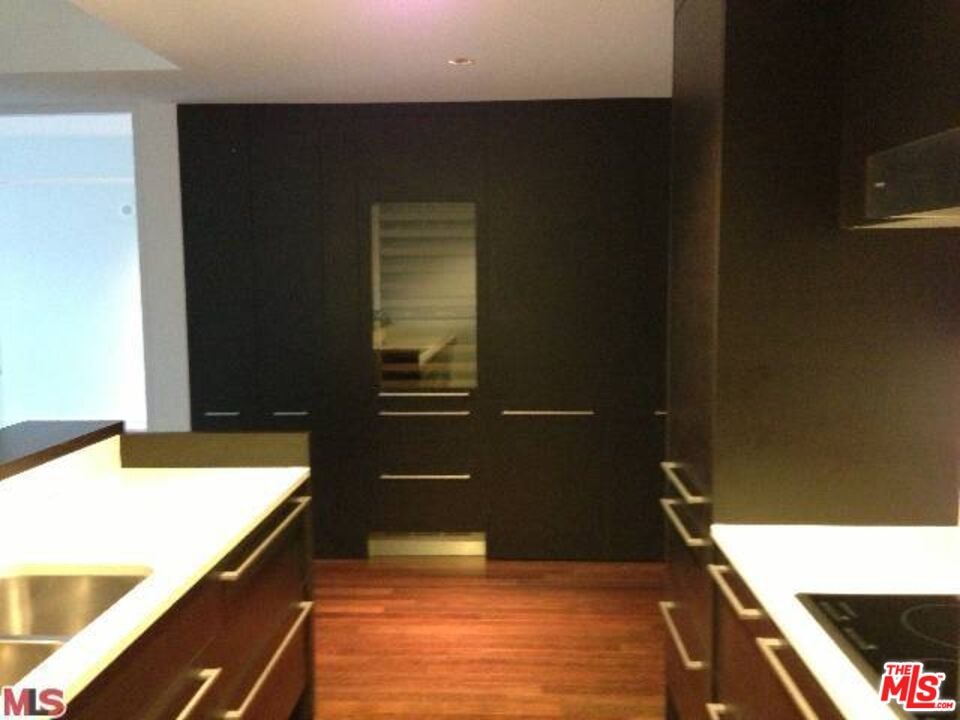 6250 Hollywood Blvd, #5F