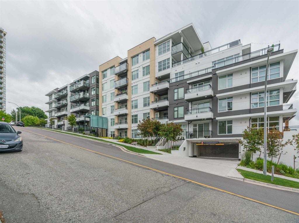 1012 Auckland St, #404