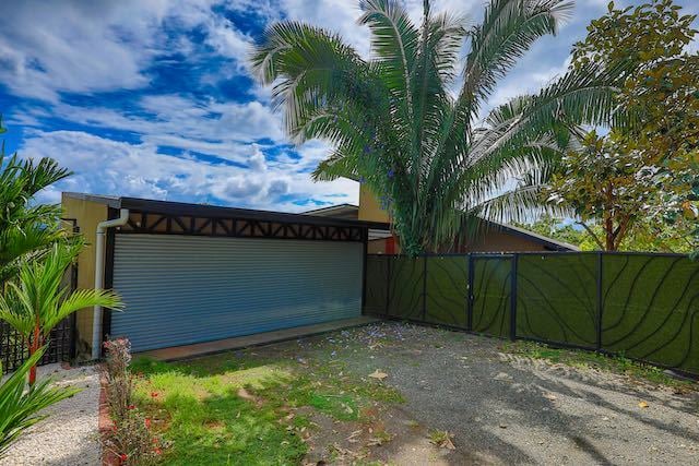 Industrial Design Home Workshop, Manuel Antonio, Puntarenas