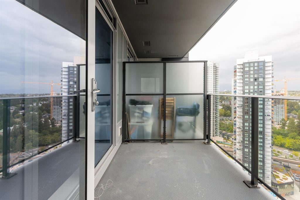 13615 Fraser Hwy, #2810