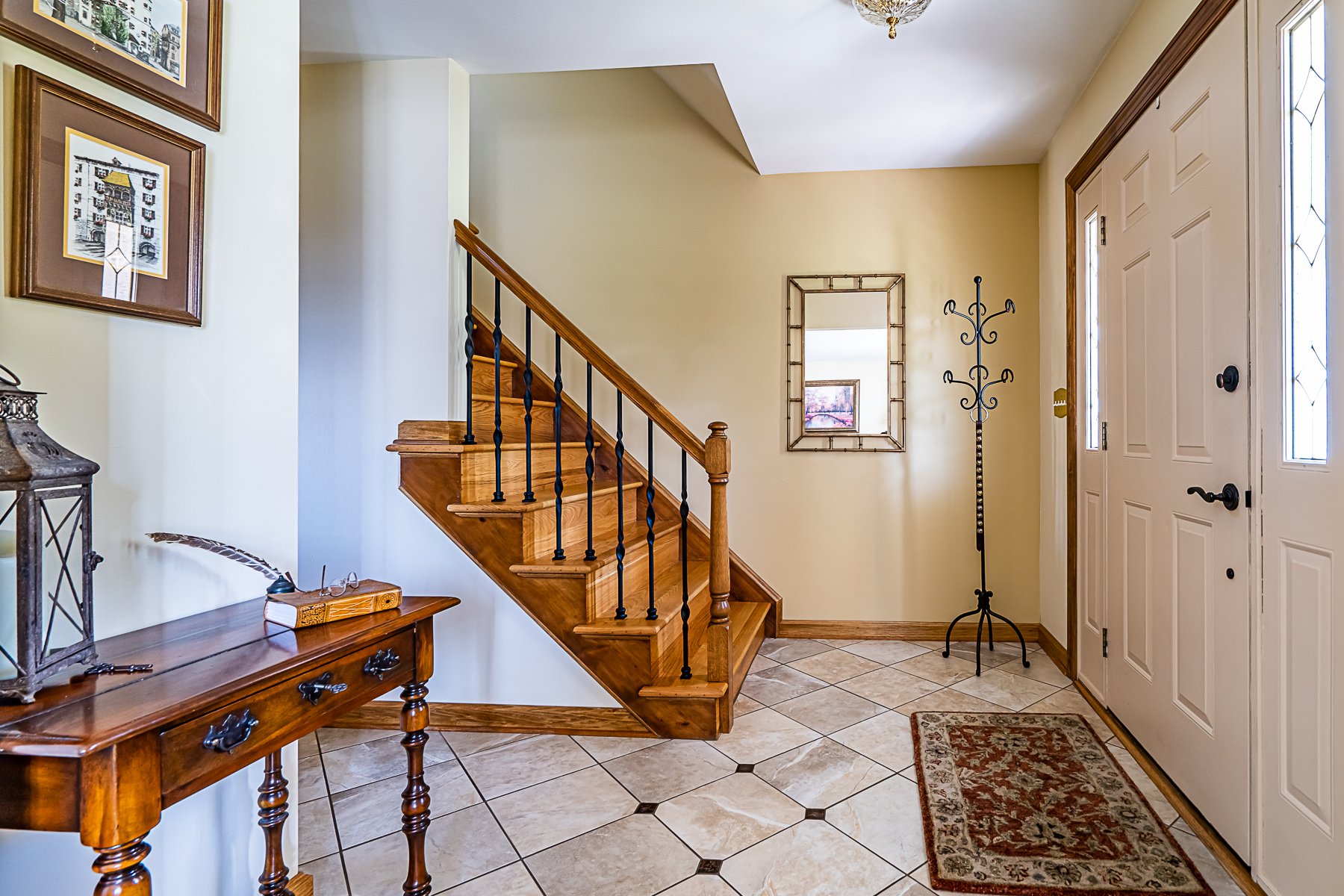 2785 Hill Drive