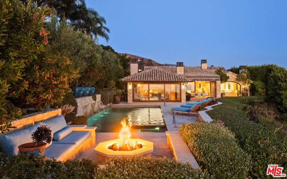 Aurex Estate, Blue Dane Ln, 90265