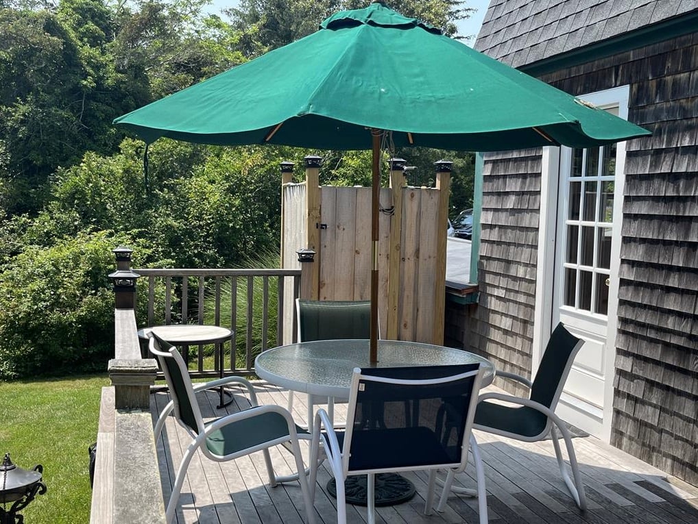 39 Hines Point Rd