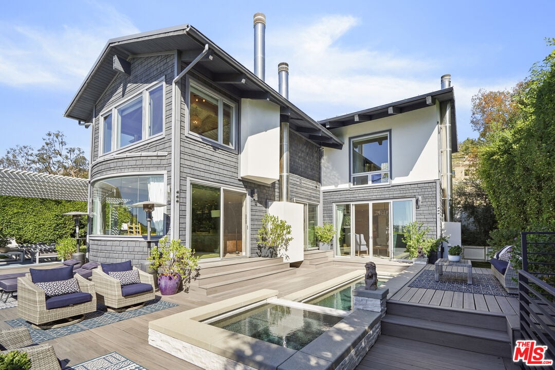 Solis Vista, Serra Rd, 90265