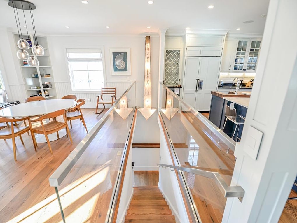 2 Pierce Ln