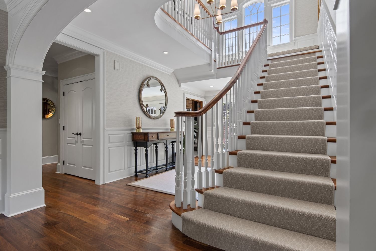 775 Parkes Run Ln