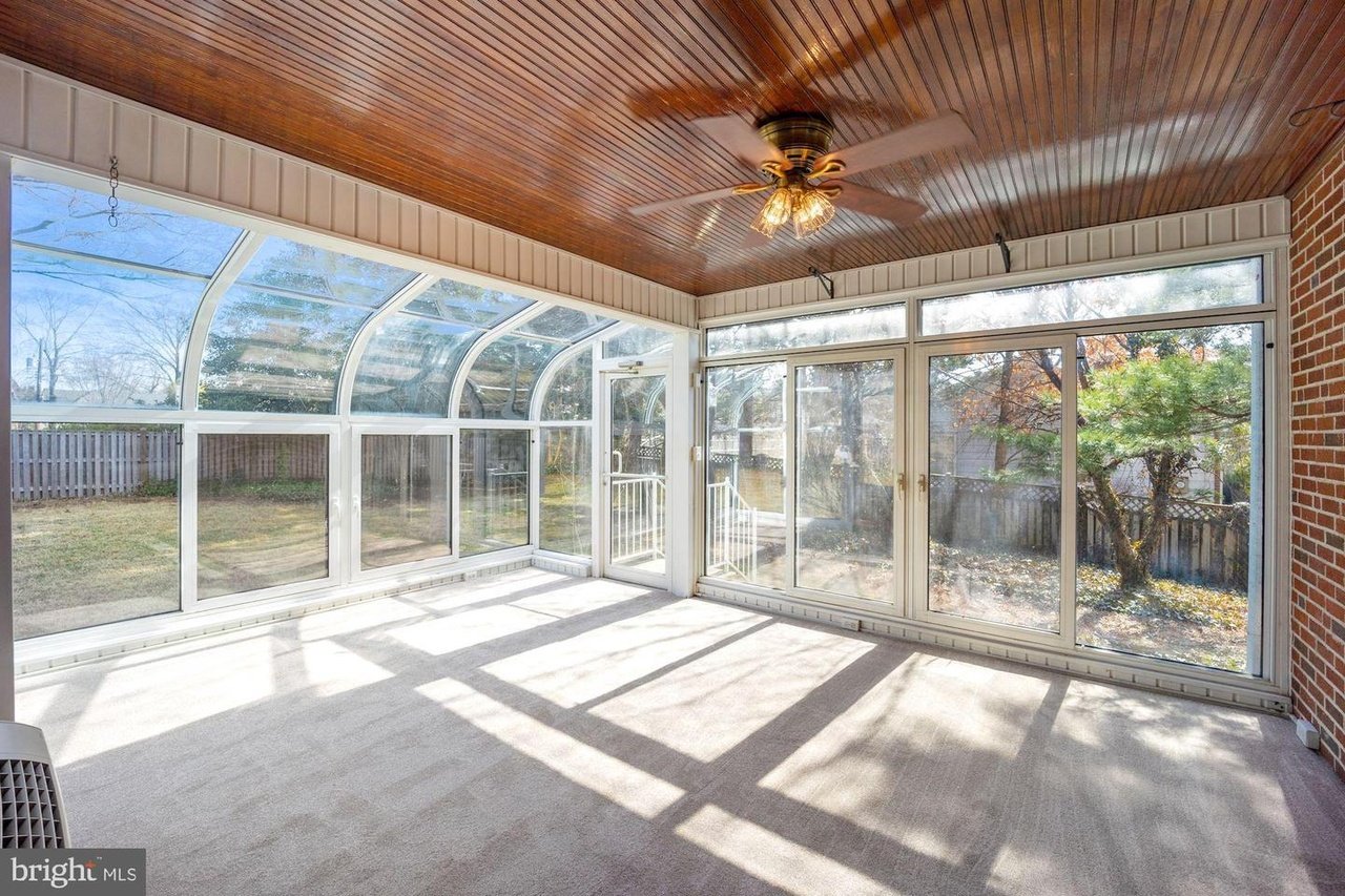 144 Archwood Ave