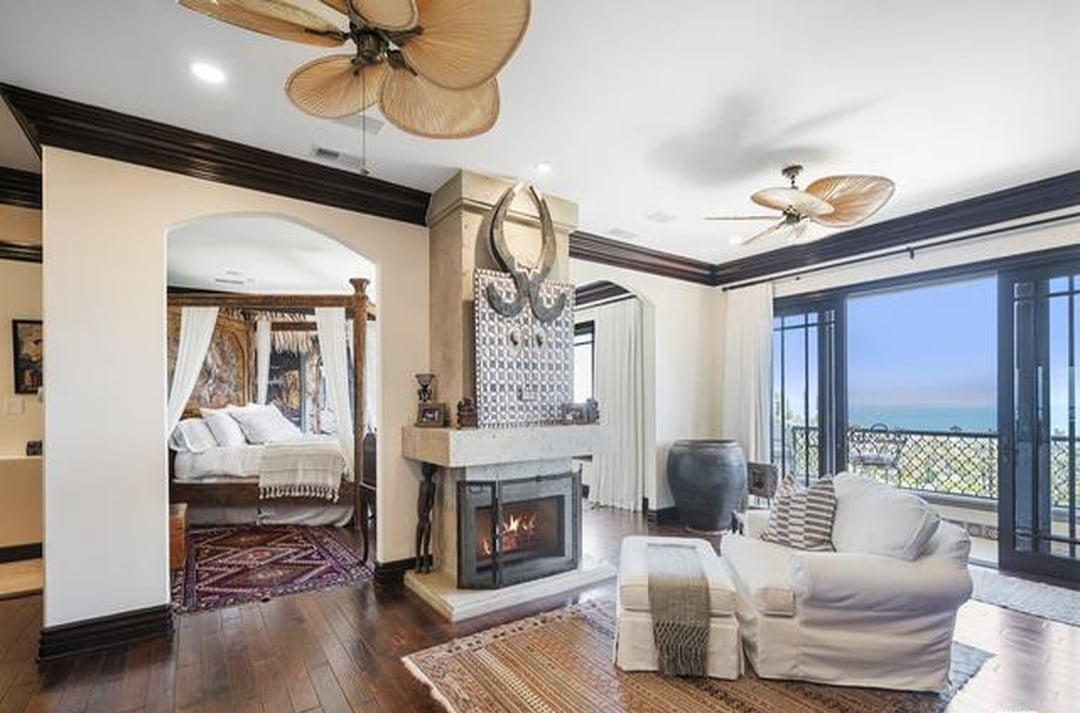 Eminence Villa
