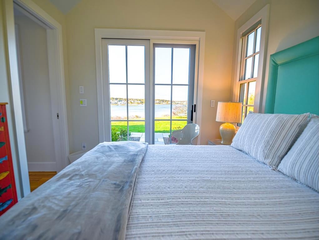 26 Hines Point