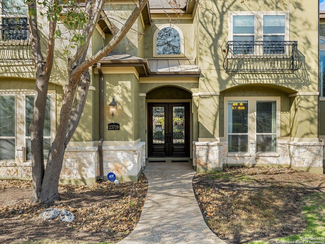 23719 Baker Hill