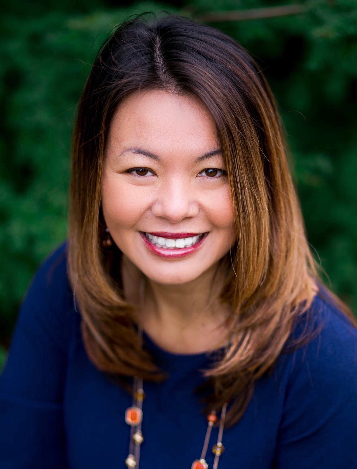 Stacy Hecht Issaquah, WA Real Estate Agent Headshot