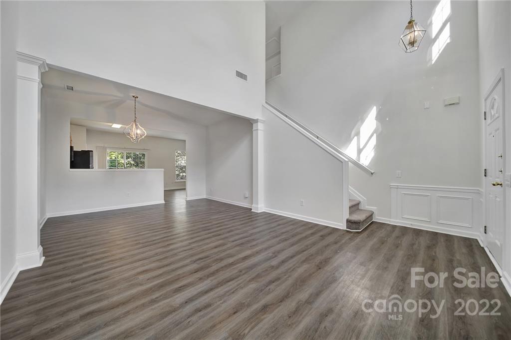 11708 Huxley Rd