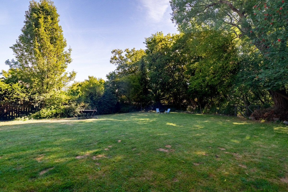708 Montbeck Cres