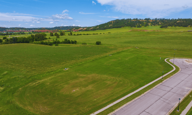 Zone 3 - The Grasslands: Lot 7A