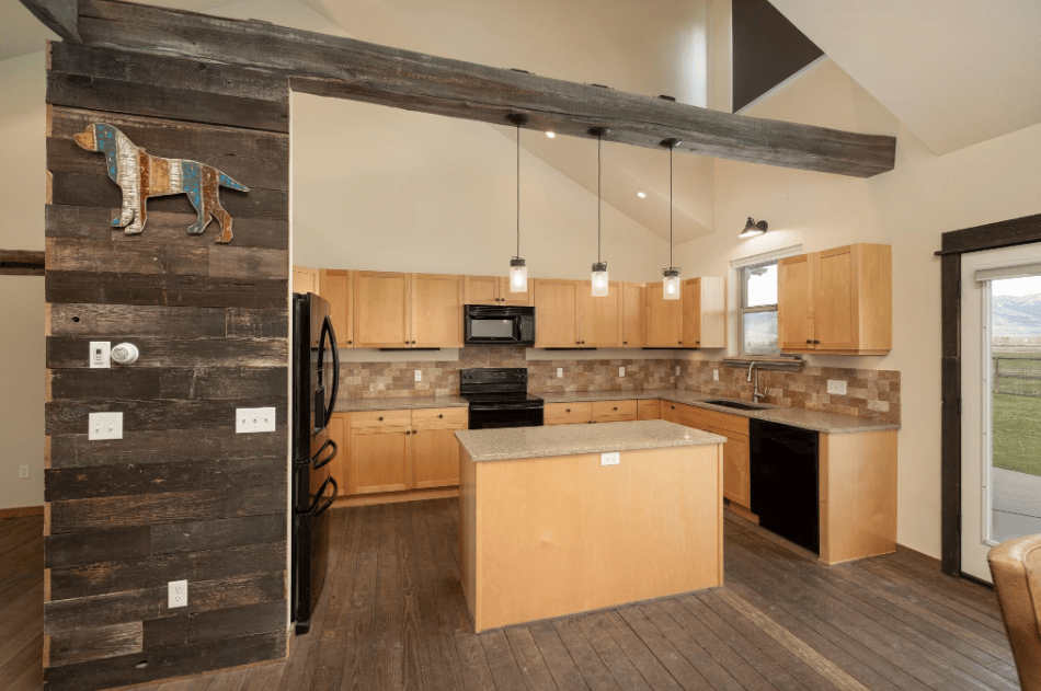 1704 Roundup Boulevard