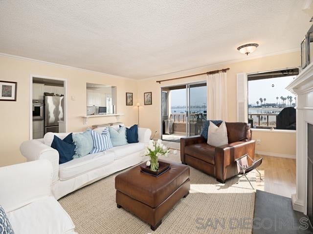 3530,3532,3534 Bayside Walk