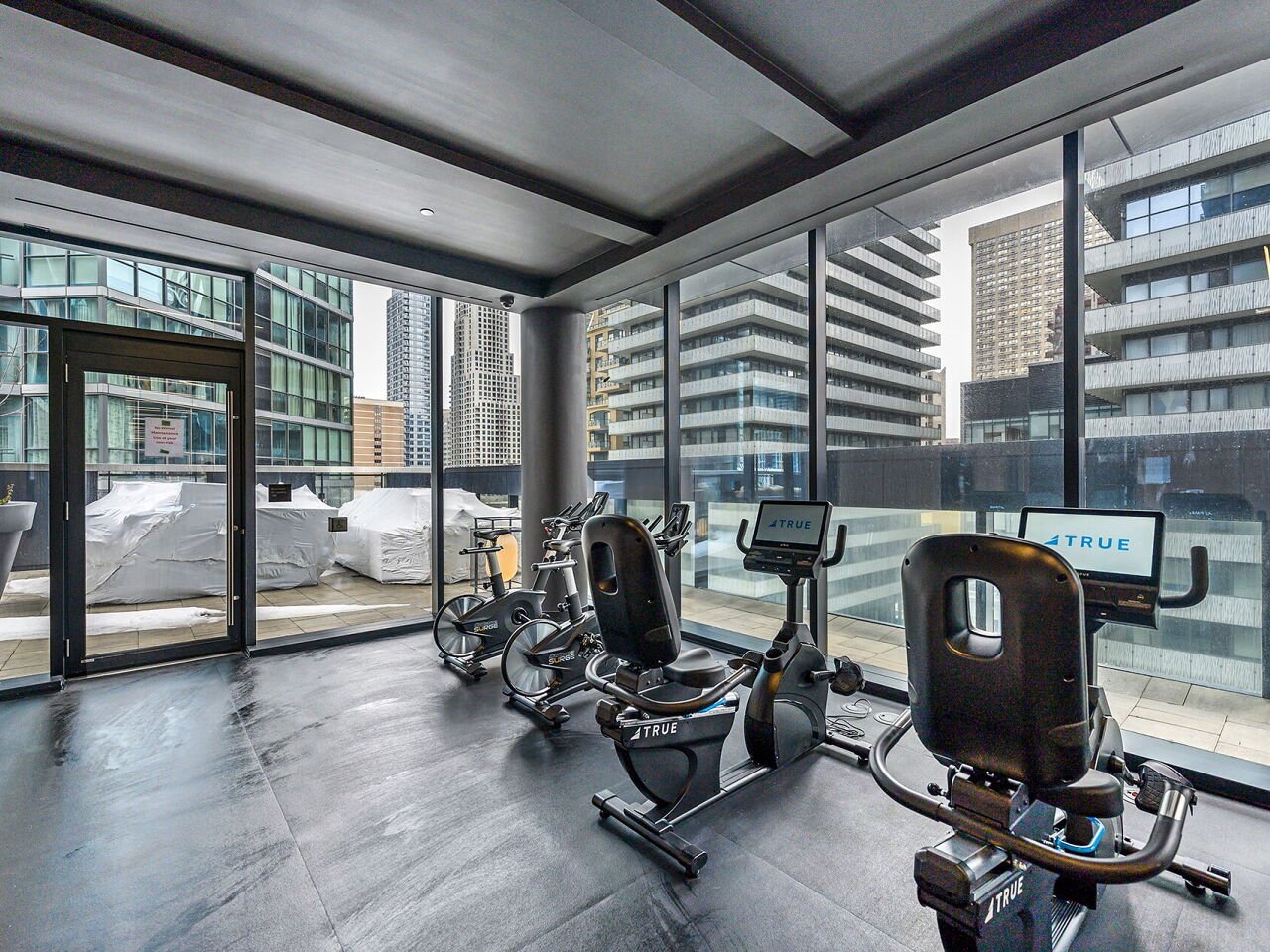 55 Charles St E Unit: 2604