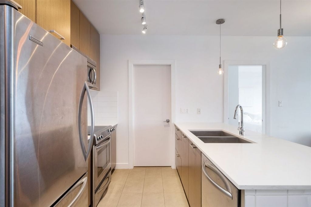 2321 Scotia St, #507