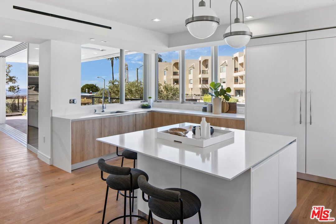401 Ocean Ave #3