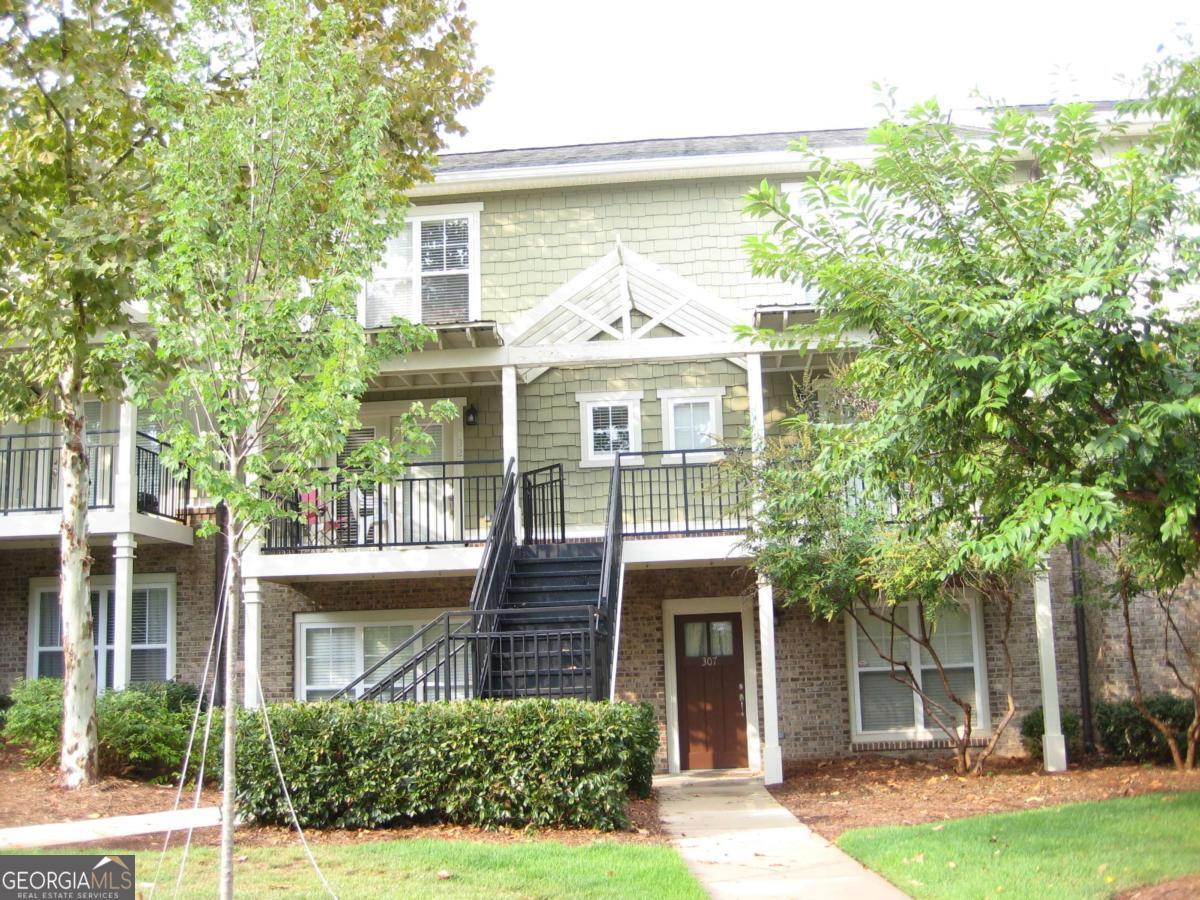 490 Barnett Shoals Rd #815