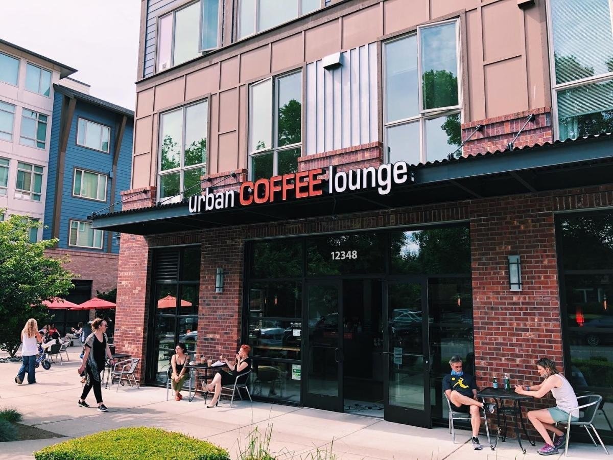 🏡 What Makes Living in Seattle So Special? Local Events, Spots, and Everyday Life